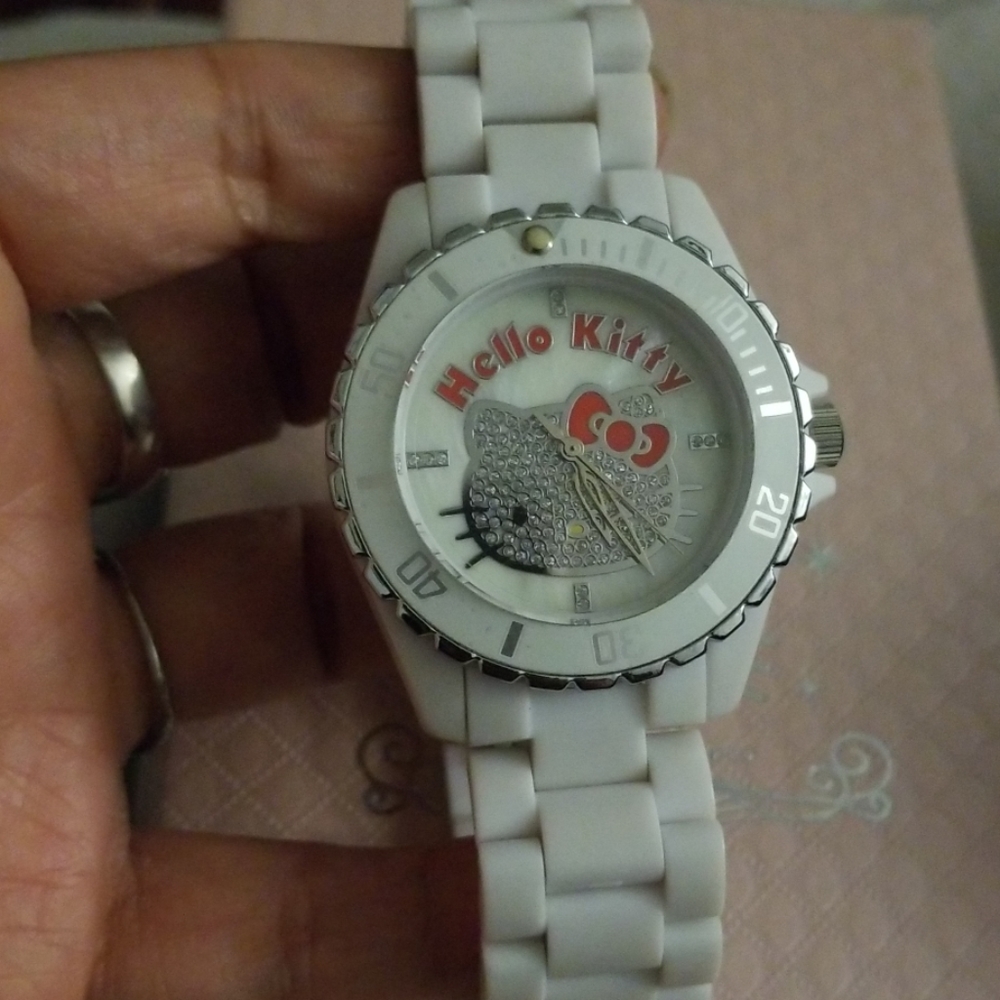 Hello kitty watch